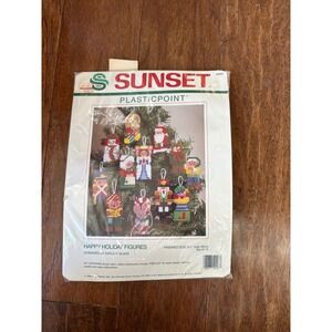 Sunset‎ Plasticpoint Happy Holiday Figures Ornament Craft Kit Set of 12 19003